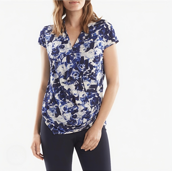 M.M. Lafleur Ferrante Floral Cap Sleeve V-neck Blouse Size M - Picture 1 of 12